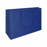 Darčeková taška A5 na šírku, matná (25x9x19 cm) modrá
