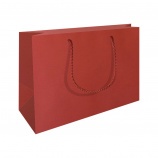 Darčeková taška A5 na šírku, matná (25x9x19 cm) červená