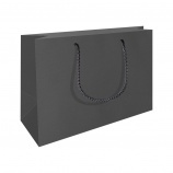 Darčeková taška A5 na šírku, matná (25x9x19 cm) čierna